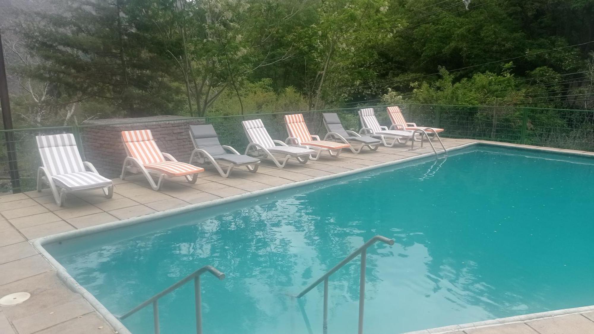 Hostal Los Penones San Alfonso Εξωτερικό φωτογραφία